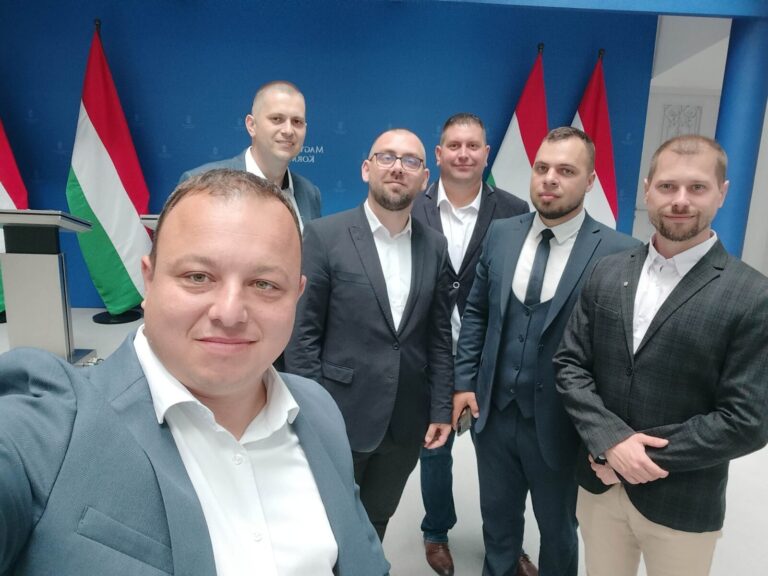 Mintás delegáció Budapesten